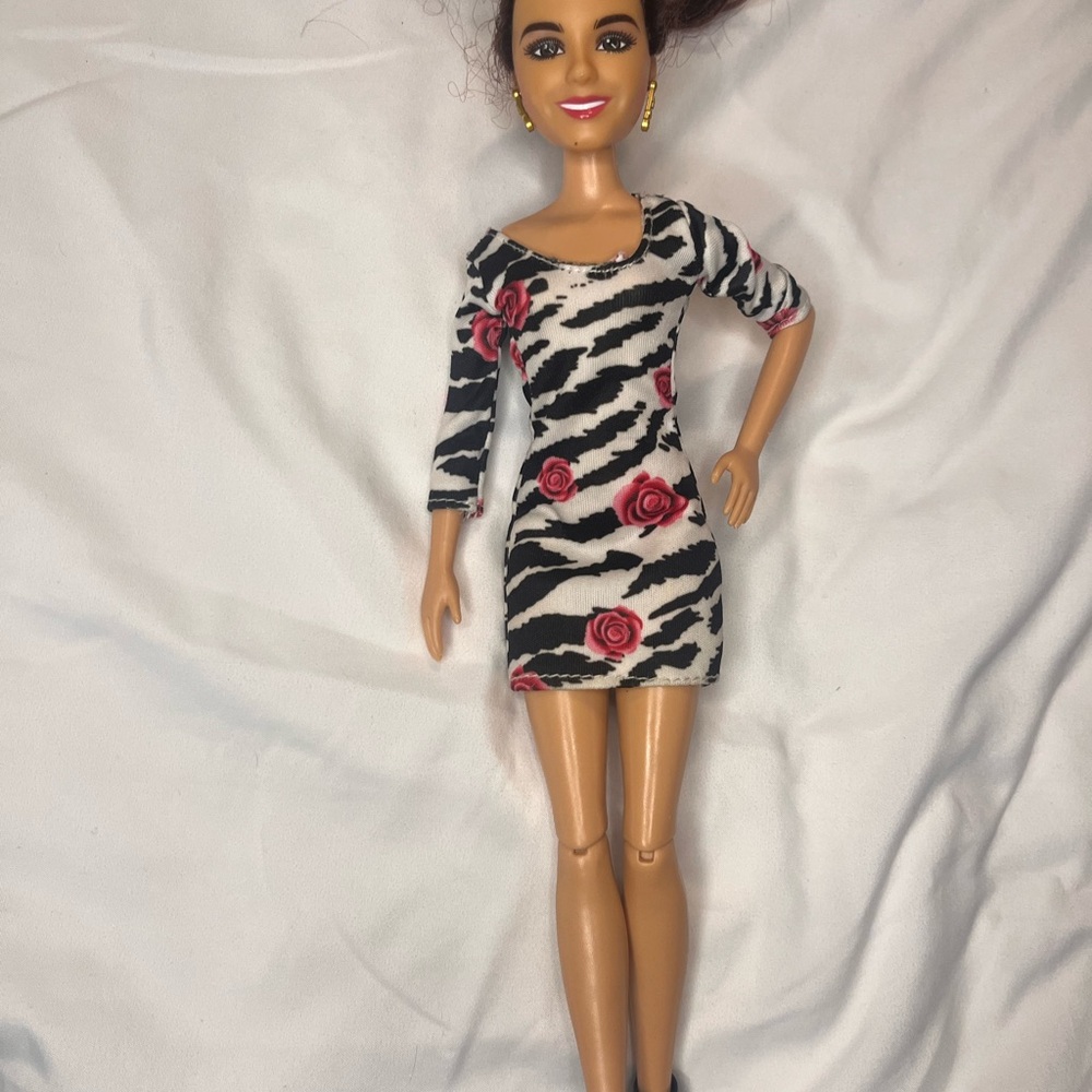 2011 Victorious Tori Vega Doll